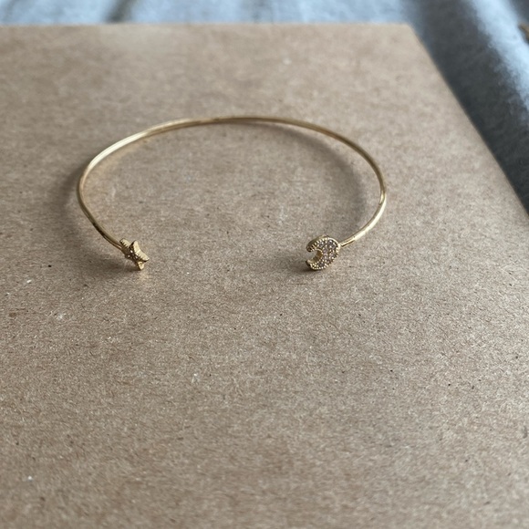 Moon and star bracelet - Picture 1 of 3